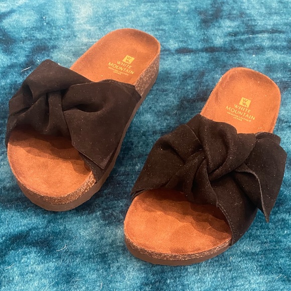 White Mountain Black Leather Slides - Picture 2 of 8